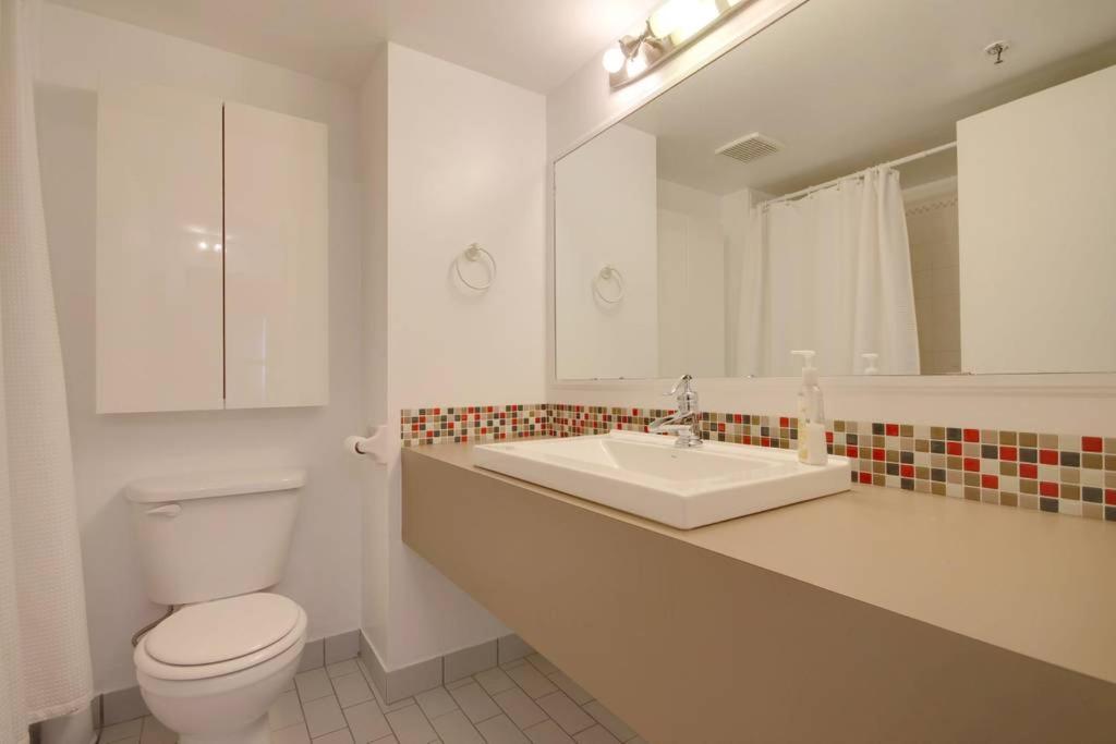 Beautiful With View Of The City! Apartment Montreal